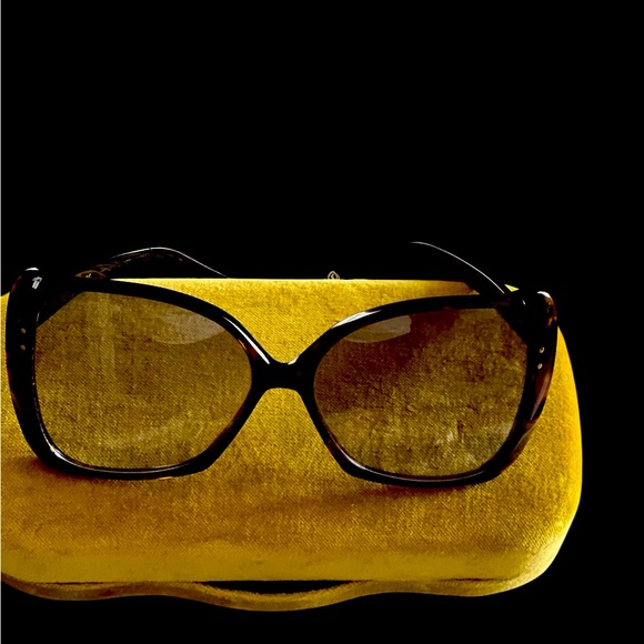 GUCCI Brown Gradient Turquoise-002 Butterfly Ladies Sunglasses | OS | Preowned - Picture 8 of 15